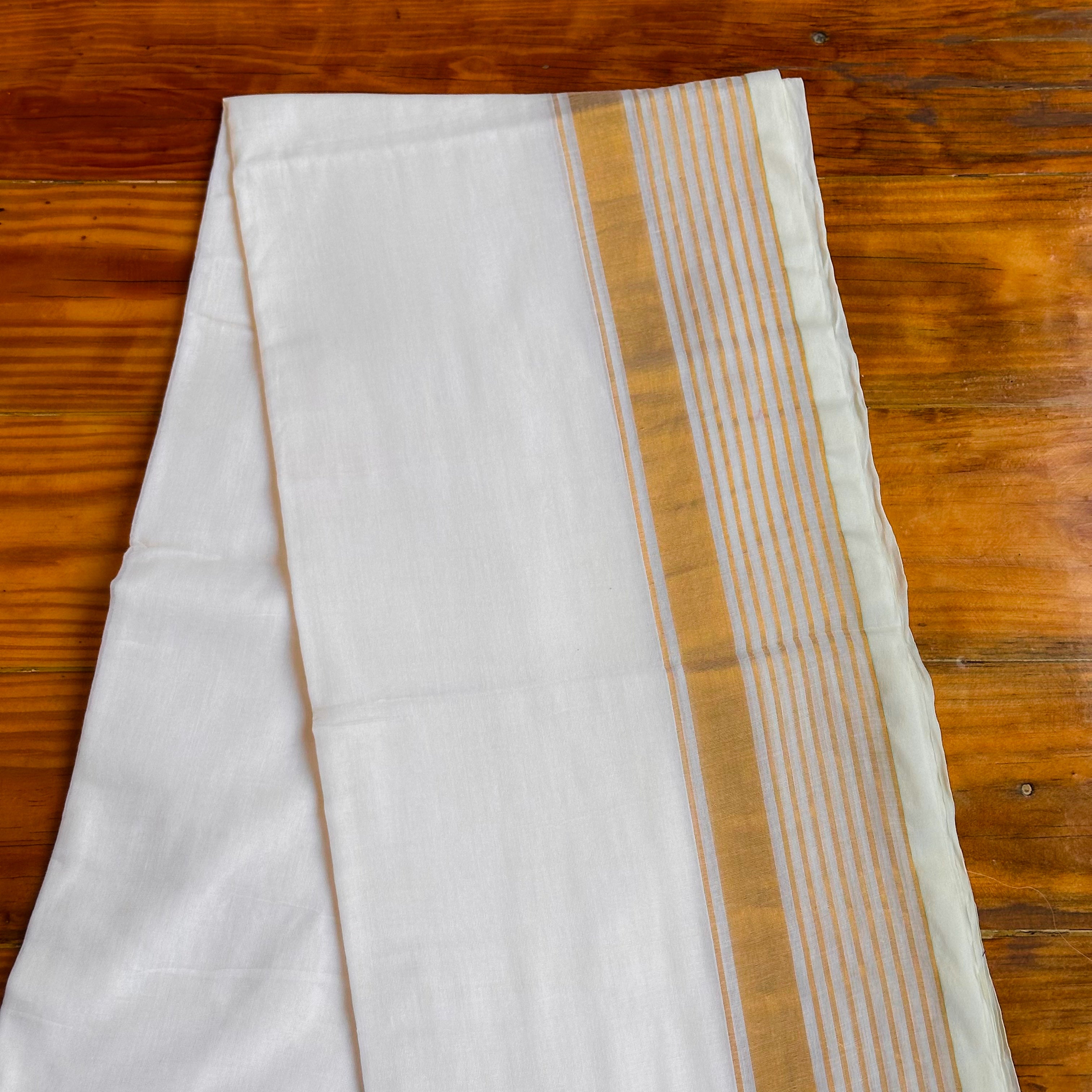 🤍White MulCotton Saree with Honey Gold Stripe Pallu & White Tassel Border🧡