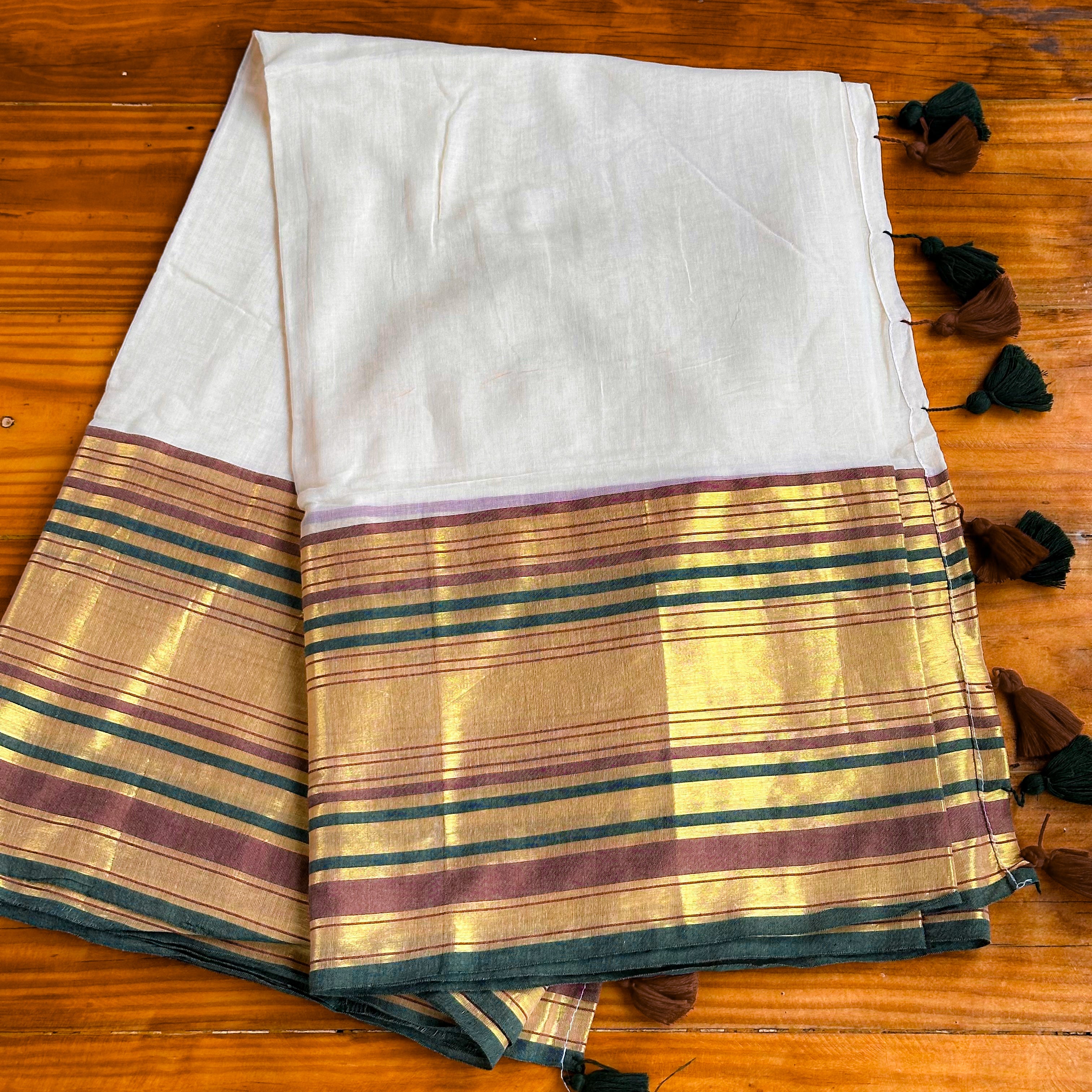 🤍White Mul Cotton Saree with Ivory, Teal & Berry Stripe Pallu & Dual Tassel Border🧡