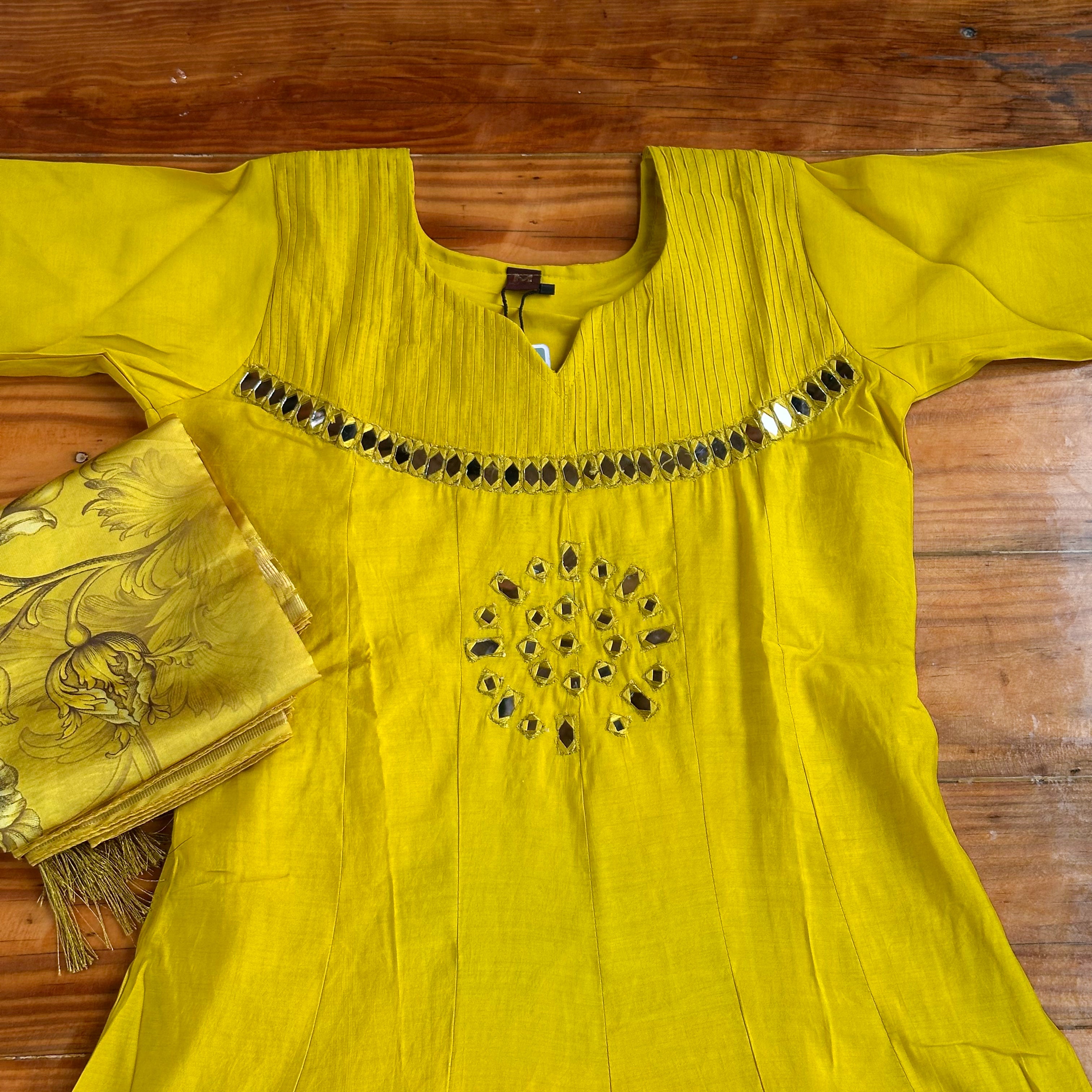 💛Sunshine Mirror Work Churidar Set💛