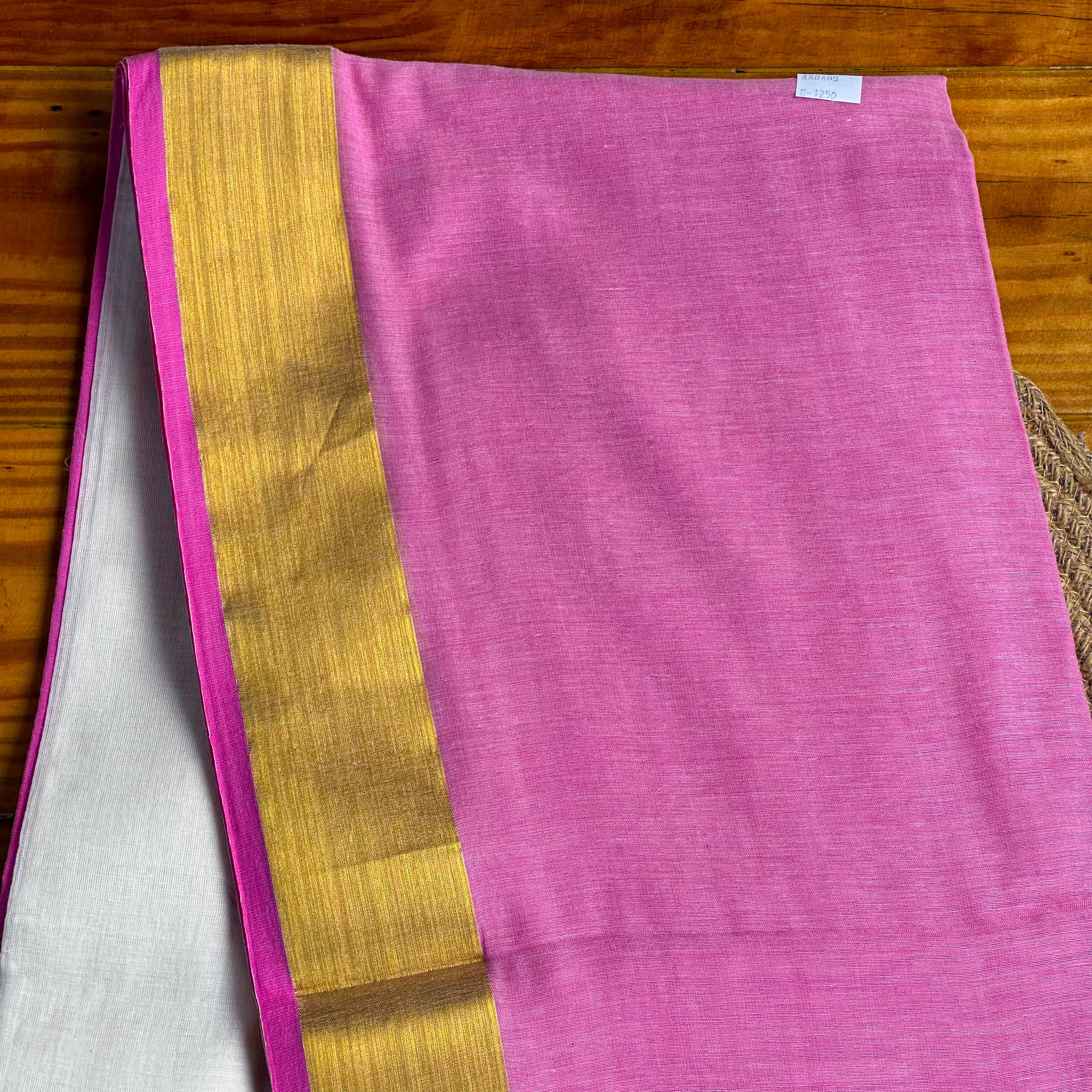 💗Lilac Mul Cotton Saree with Gold Zari Pallu & Hot Pink Tassel Fringe💗