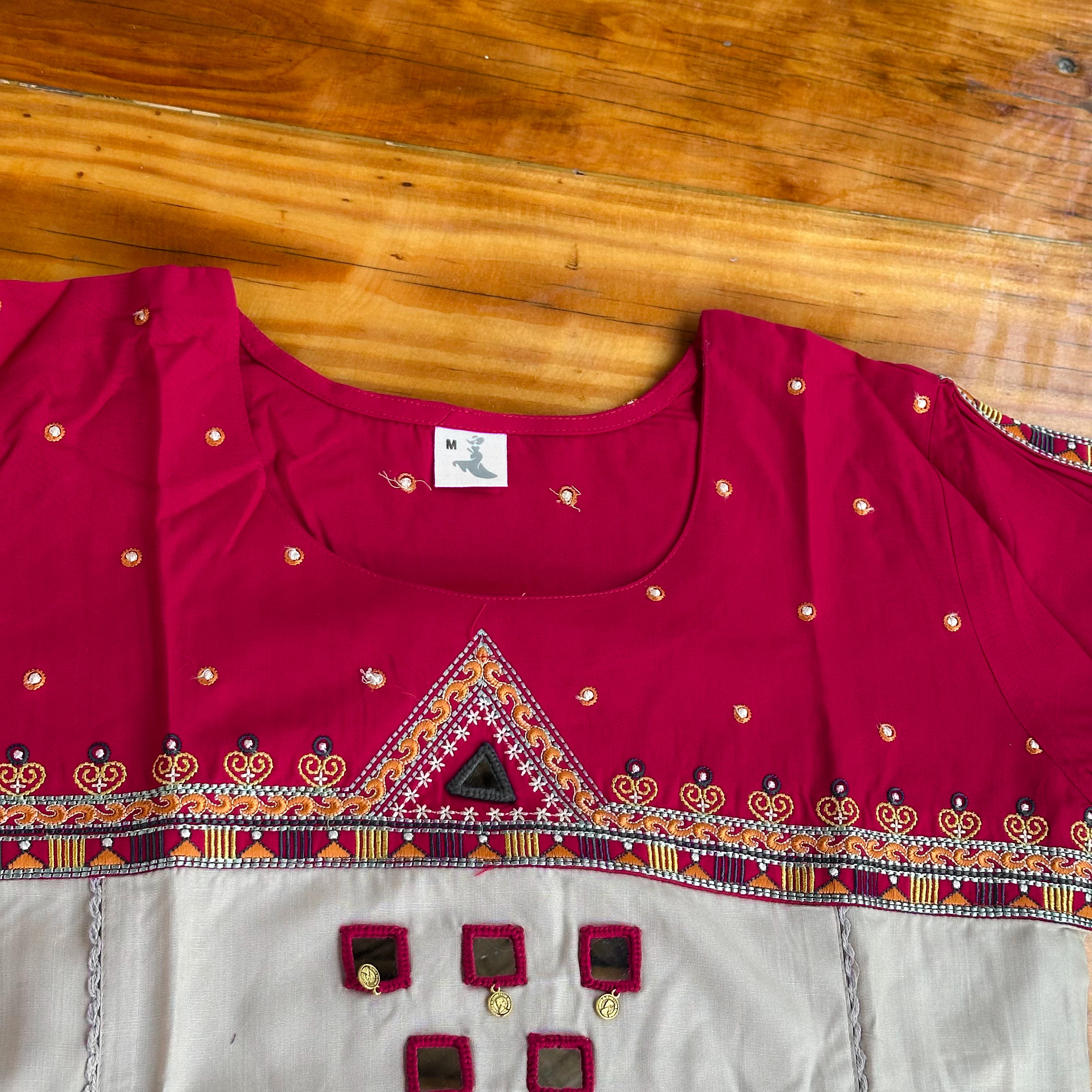 🤍Crimson & Silver Grey Mirror Work Churidar Set with Geometric Embroidery🩷